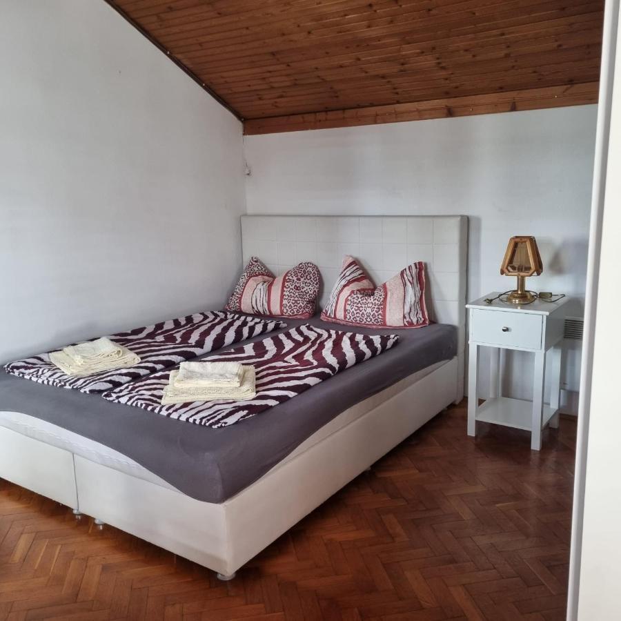 Apartmani Katarina Weißenburg Exterior foto